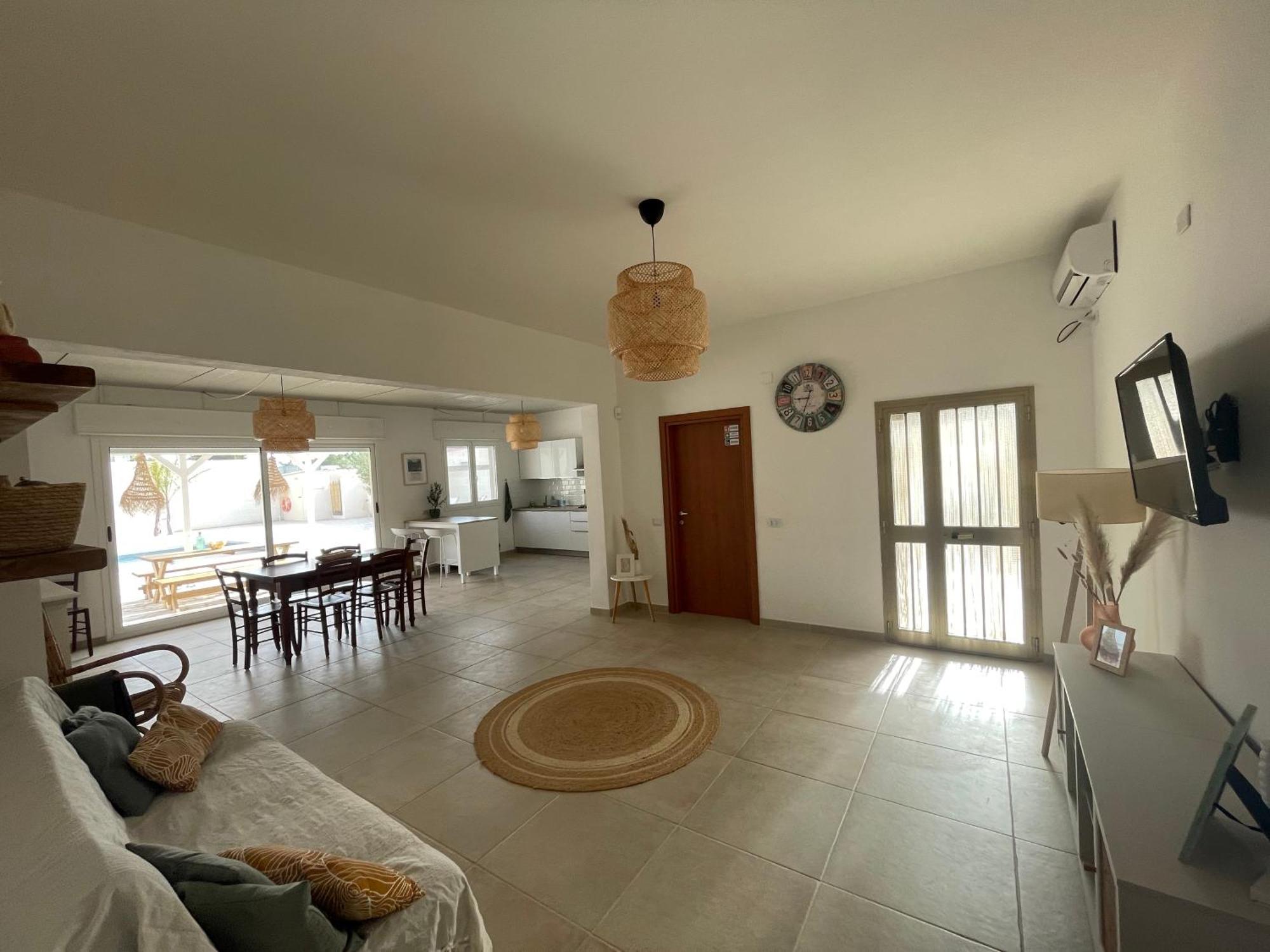 Casa Olea: Seaside Retreat In San Pietro In Bevagna, Puglia Holiday home